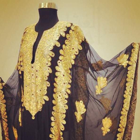 d3 emirati dress