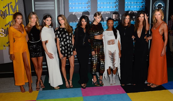 Team Selena Gomez and Taylor Swift, 2015 MTV Music Video Awards Red Carpet 