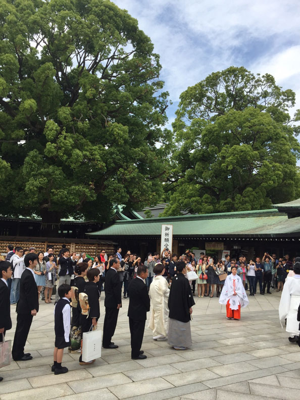 Meiji shrine tokyo