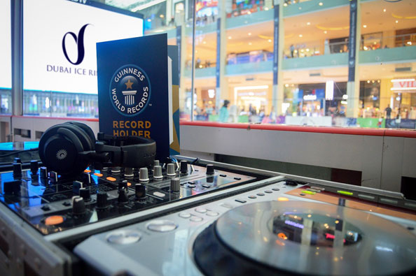 7-Dubai-Ice-Rink-to-host-Guinness-World-Record-Attempt