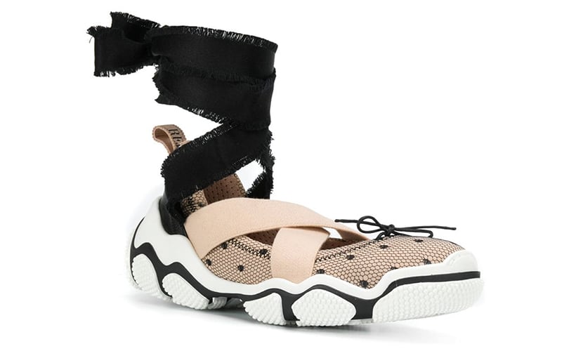 breathable sneakers heatproof trend dubai what to wear summer