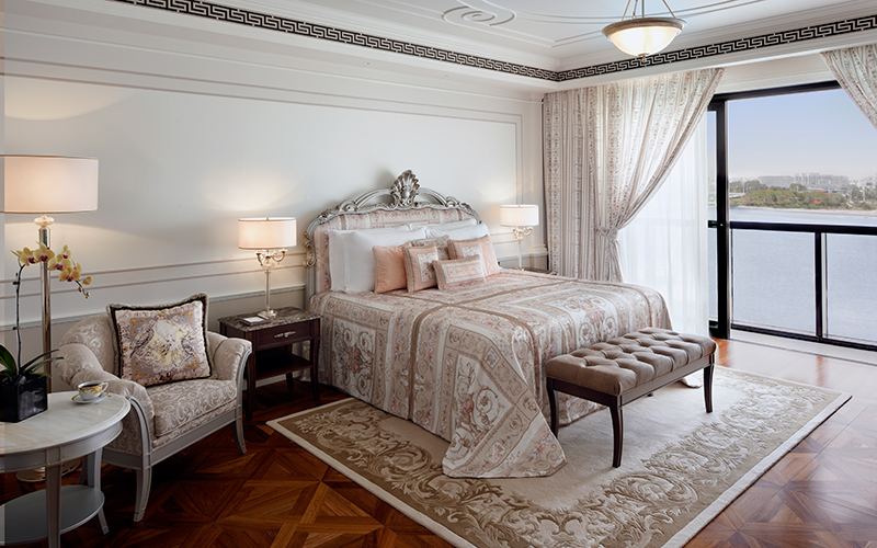 palazzo versace dubai staycation
