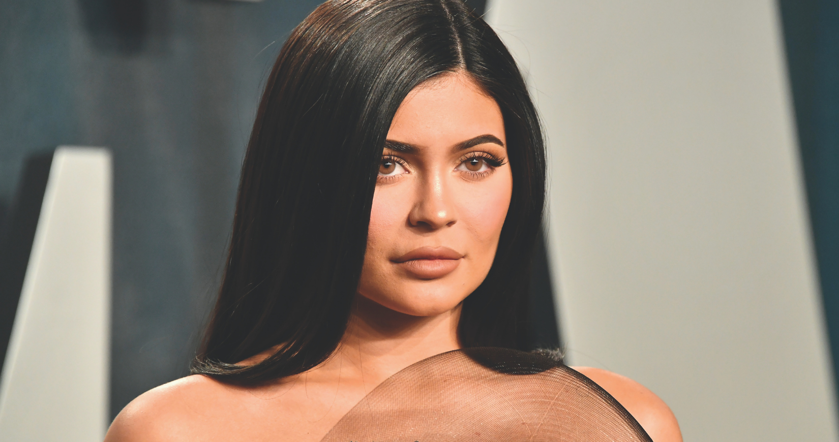 Kylie Jenner plastic surgery