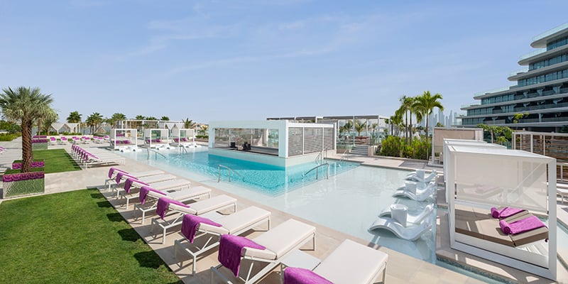 w dubai palm staycation