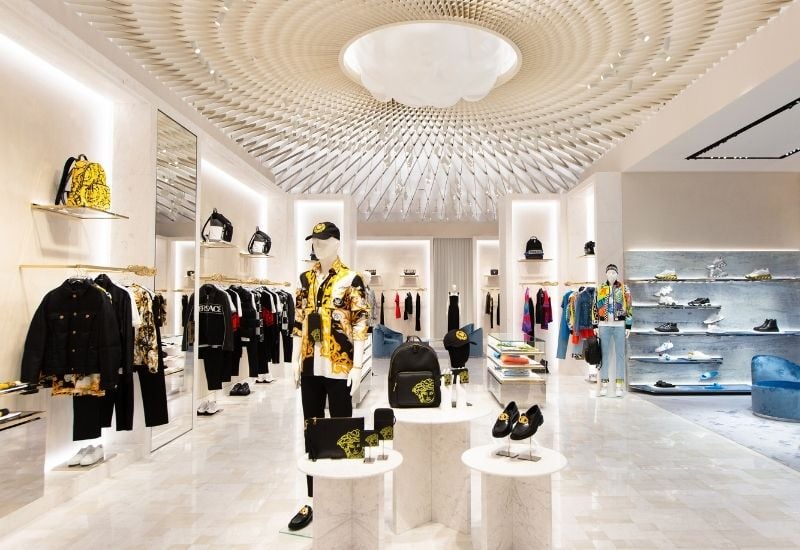 This Italian luxe fashion house opens a new flagship store in Dubai ...