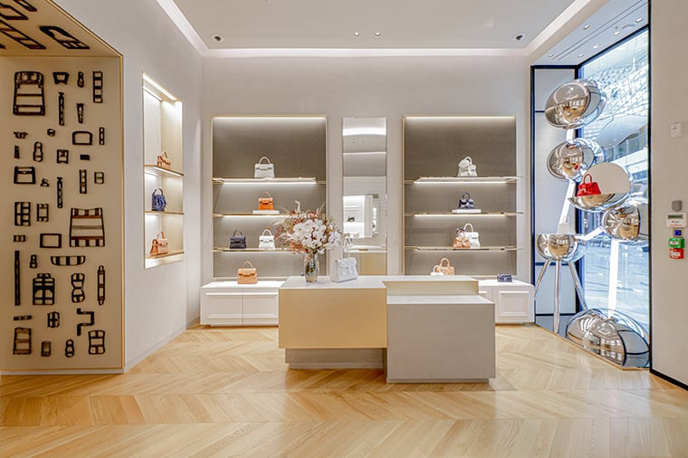 Delvaux Shop, the Oldest Fine Leather Luxury Goods House in the