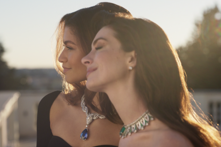 Iconic duo Zendaya & Anne Hathaway take centre stage in Bvlgari's new  campaign – Emirates Woman