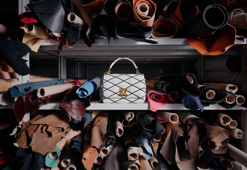 MetroLuxuryBagWatch: The Louis Vuitton GO-14 Bag