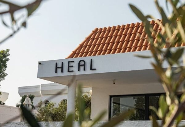 Heal Coffee Shop